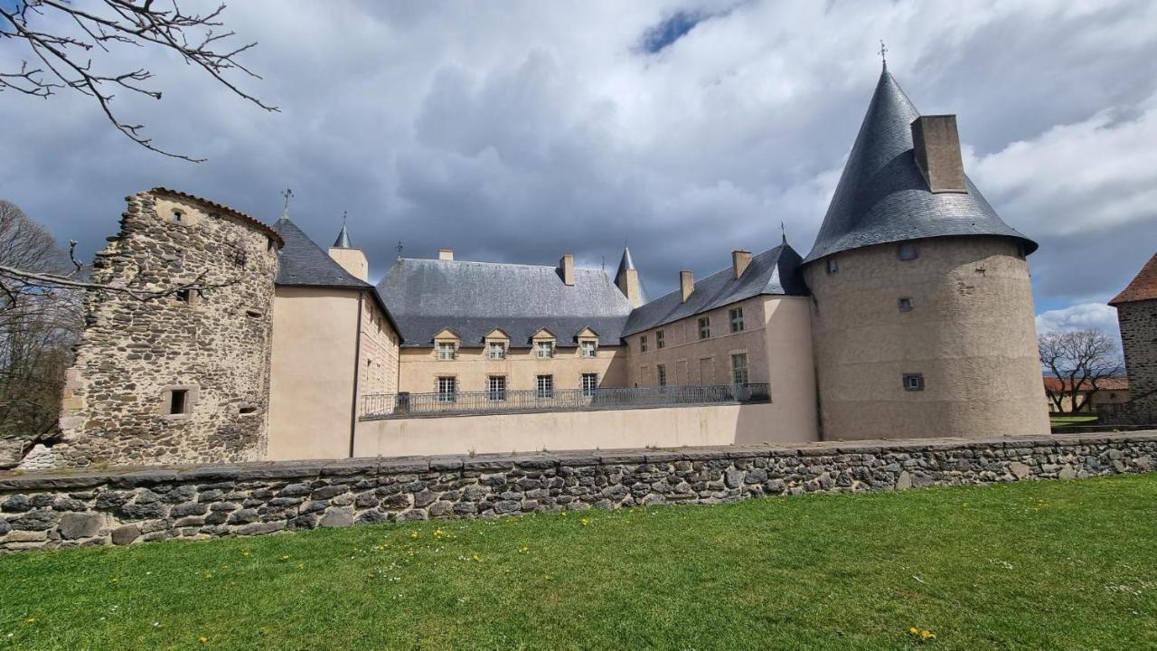 Villeneuve  L'Oustalou - Wifi - Jardin - Campagneヴィラ エクステリア 写真