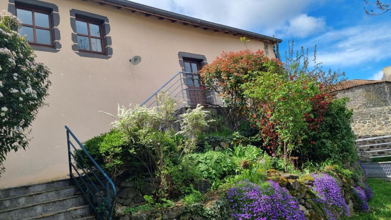 Villeneuve  L'Oustalou - Wifi - Jardin - Campagneヴィラ エクステリア 写真